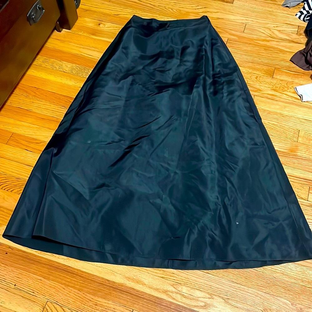 Taffeta long skirt!!